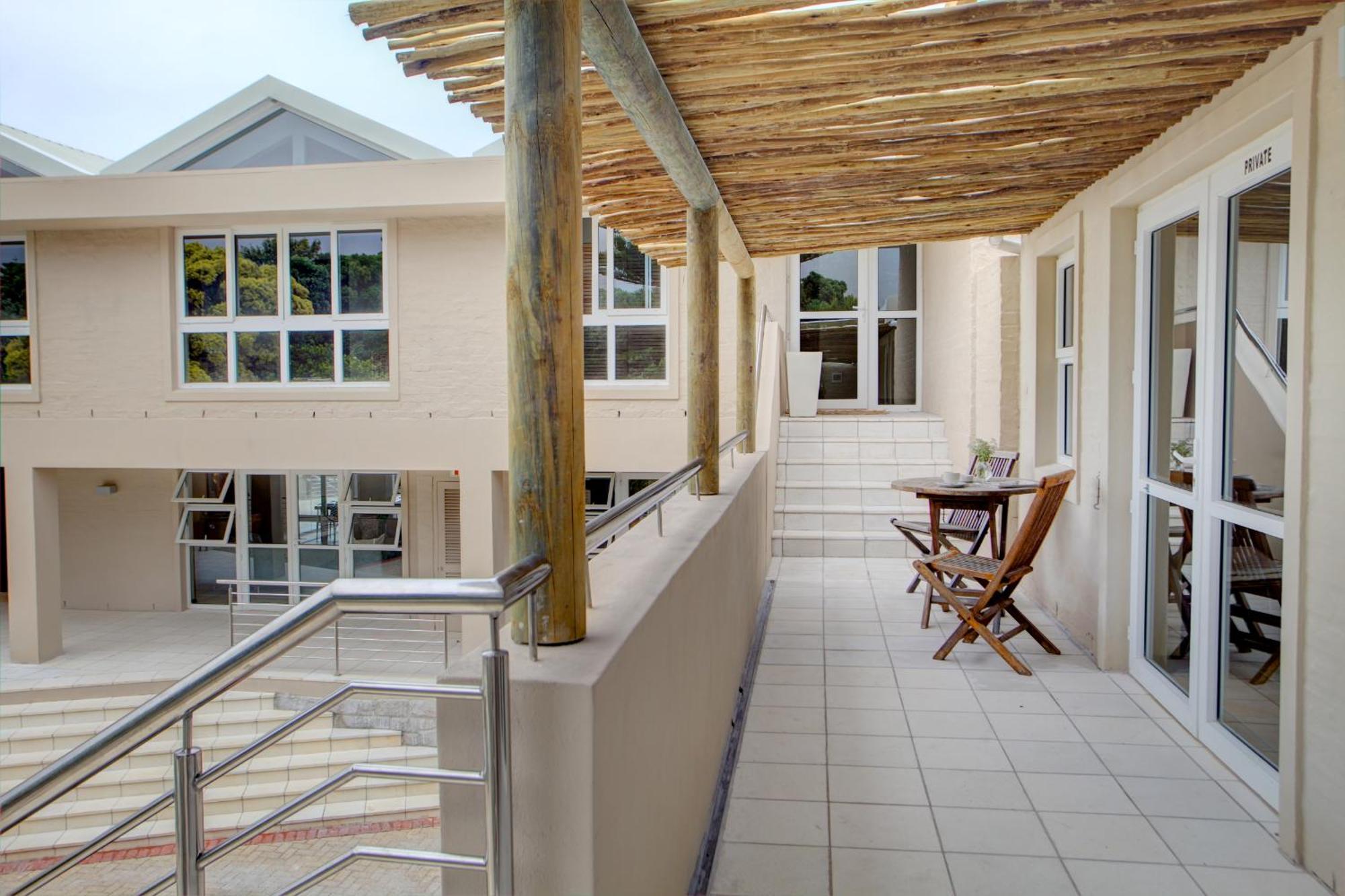 Abalone Guest Lodge Hermanus Oda fotoğraf