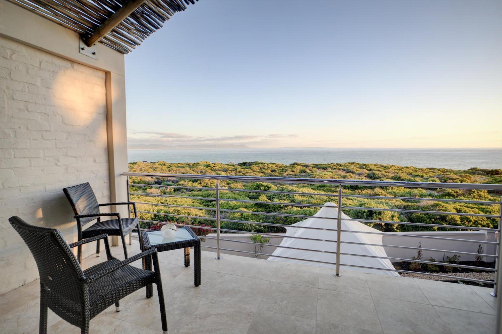 Abalone Guest Lodge Hermanus Oda fotoğraf